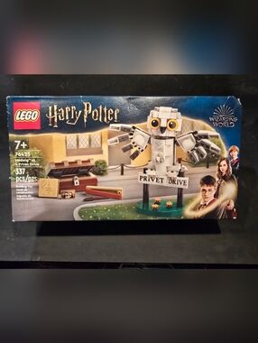 LEGO White Hedwig at Privet Drive Set - 75425